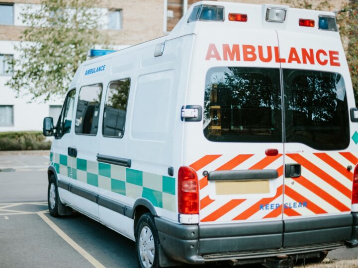 Poważny wypadek w parku linowym Berzdorfer See: 34-latek hospitalizowany