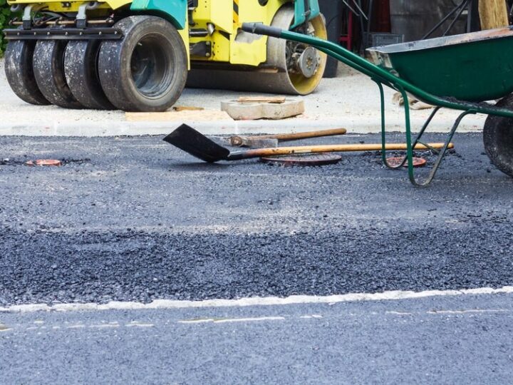 Zimowe Utrzymanie Dróg w Zgorzelcu: Co Musisz Wiedzieć na Sezon 2025-2026