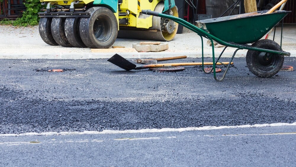 Zimowe Utrzymanie Dróg w Zgorzelcu: Co Musisz Wiedzieć na Sezon 2025-2026