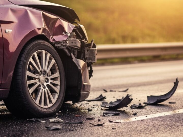 Wypadek na DW 351: Apel o ostrożność na drogach w trudnych warunkach