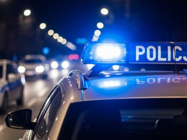 Agresywna 33-latka z zarzutami za atak na policjantów